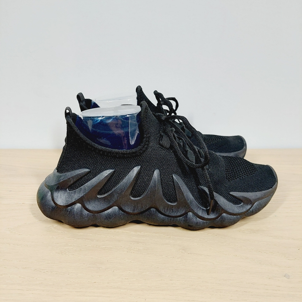 Cape Robbin Black Sculpted Sole Knit Sneakers 772 - Picture 5 of 12